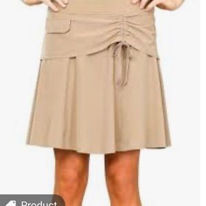 Skirt/scort